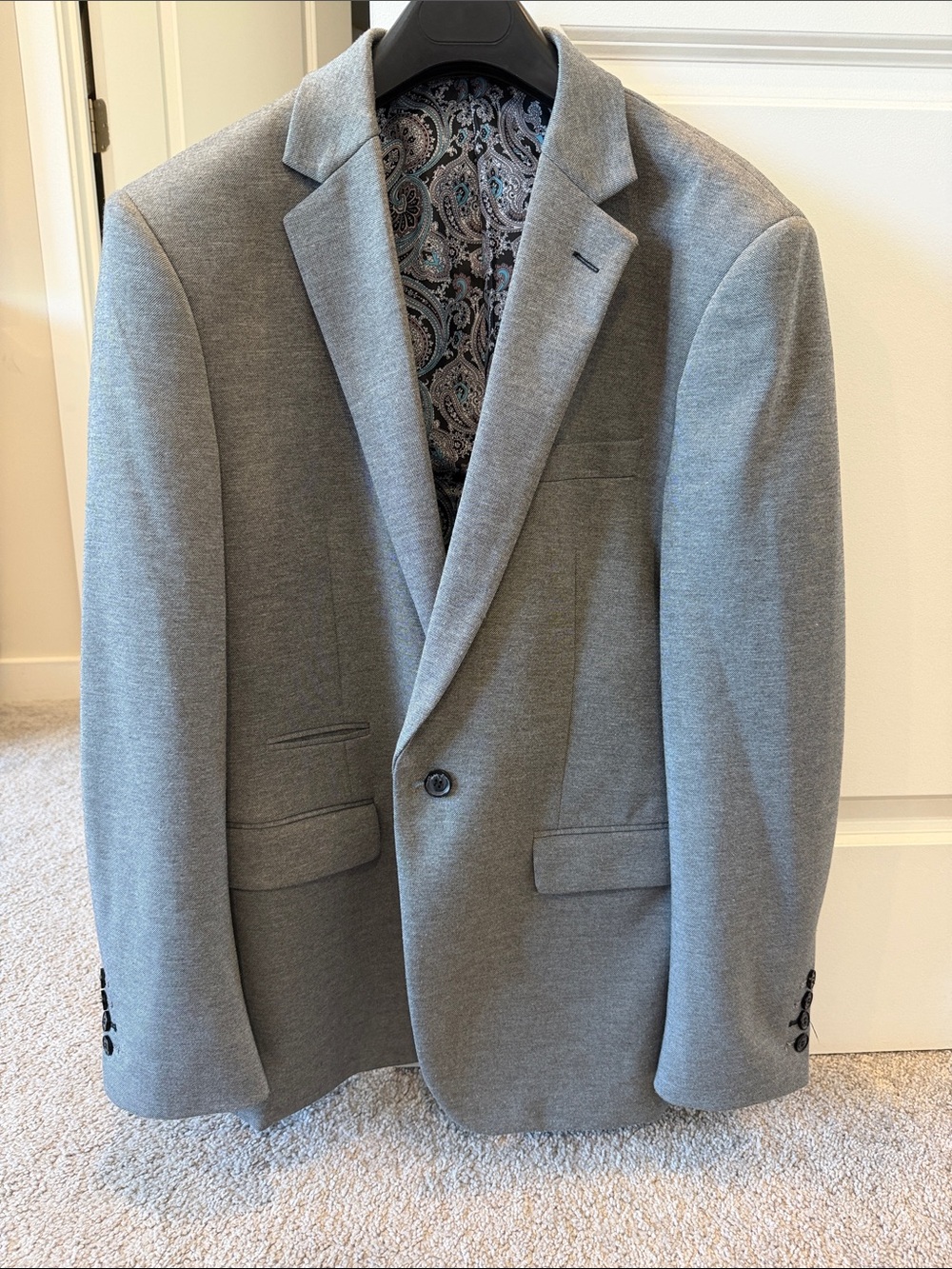 Tahari Light Gray Men's Sport Coat with Paisley Lining